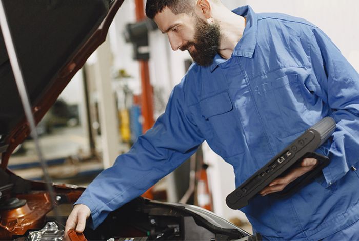 Who books the service on a lease car?